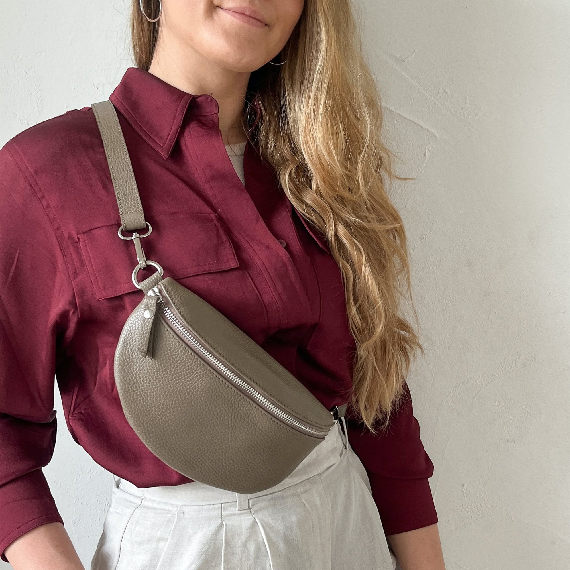 lepelou - leder - Bauchtasche - TONI taupe mit Wechselgurt | S - L - LPBTONTAUS5