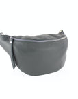 lepelou - leder - Bauchtasche - XL Bauchtasche LARA dunkelgrau - LPBLARDGRE6