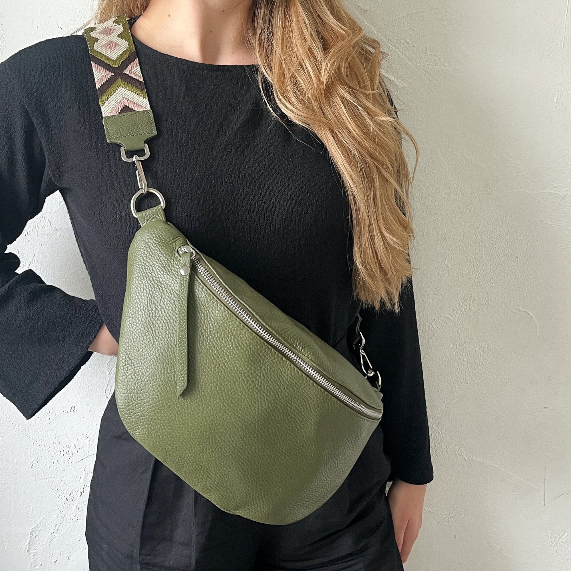 lepelou - leder - Bauchtasche - XL Bauchtasche LARA khaki - LPBLARKHAE